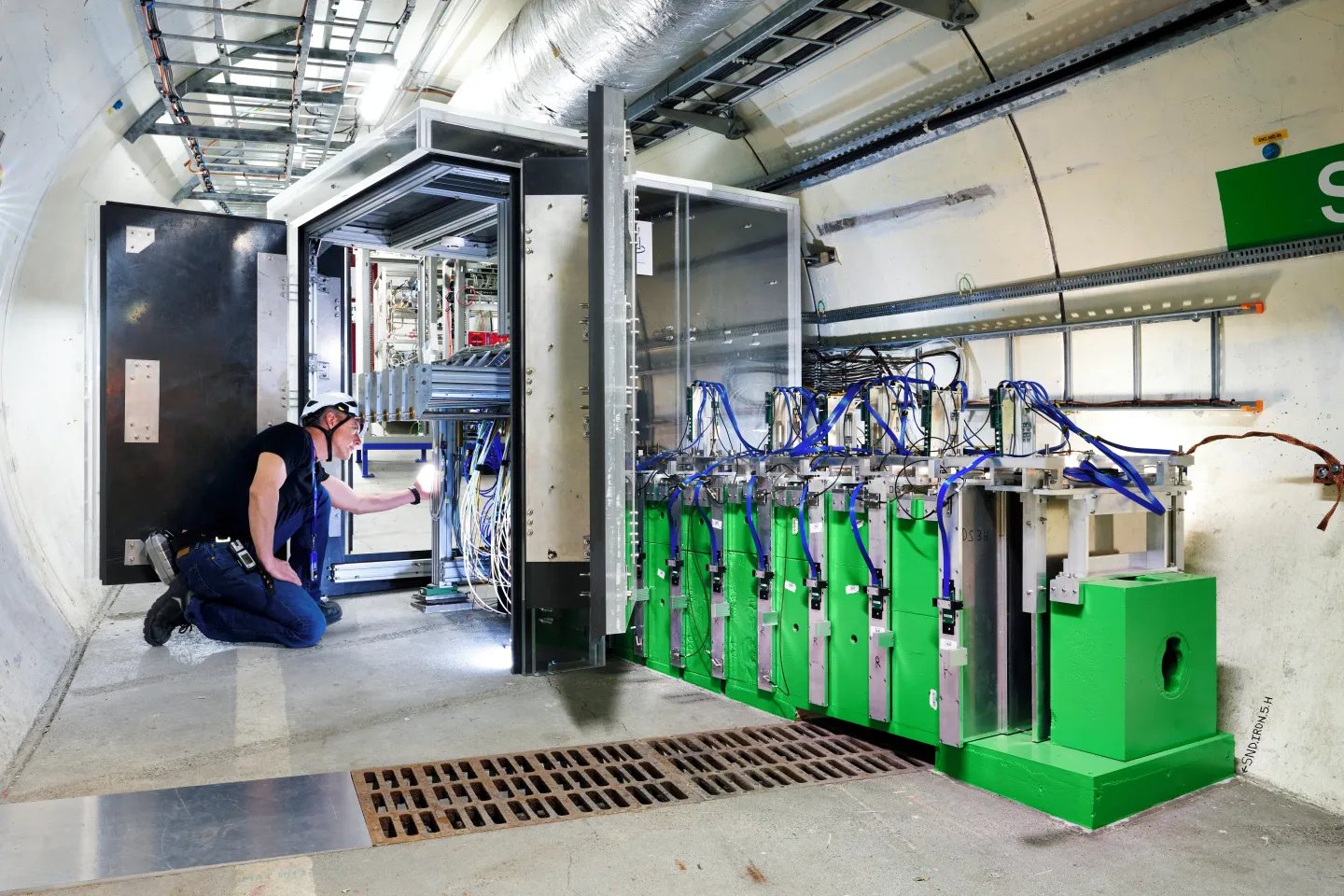SND@LHC Experiment: hunting for high-energy neutrinos and preparing for the HL run