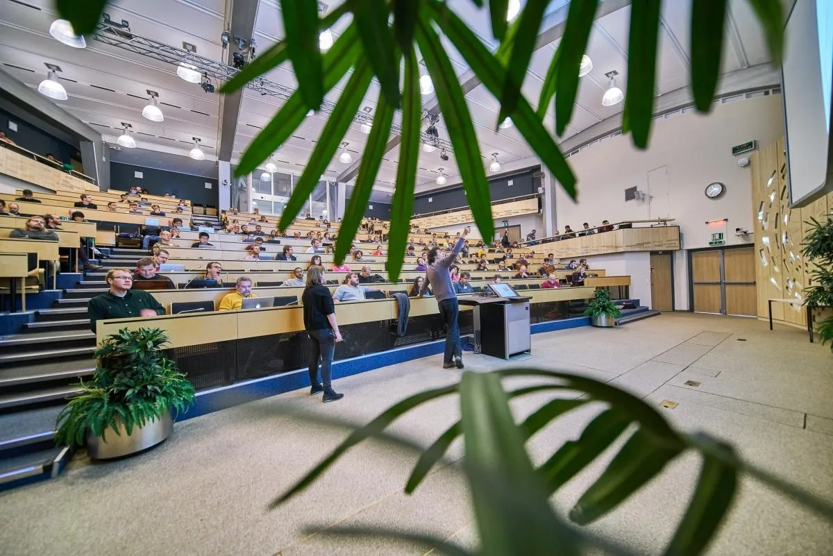 LHCb collaboration meets to discuss recent results and future prospects
